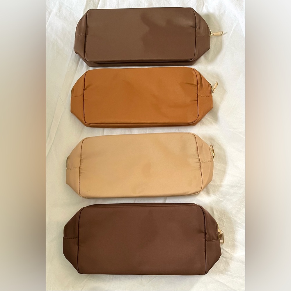 Cunno 4 Pcs Cosmetic Pouches with Chenille Letter - Picture 4 of 5